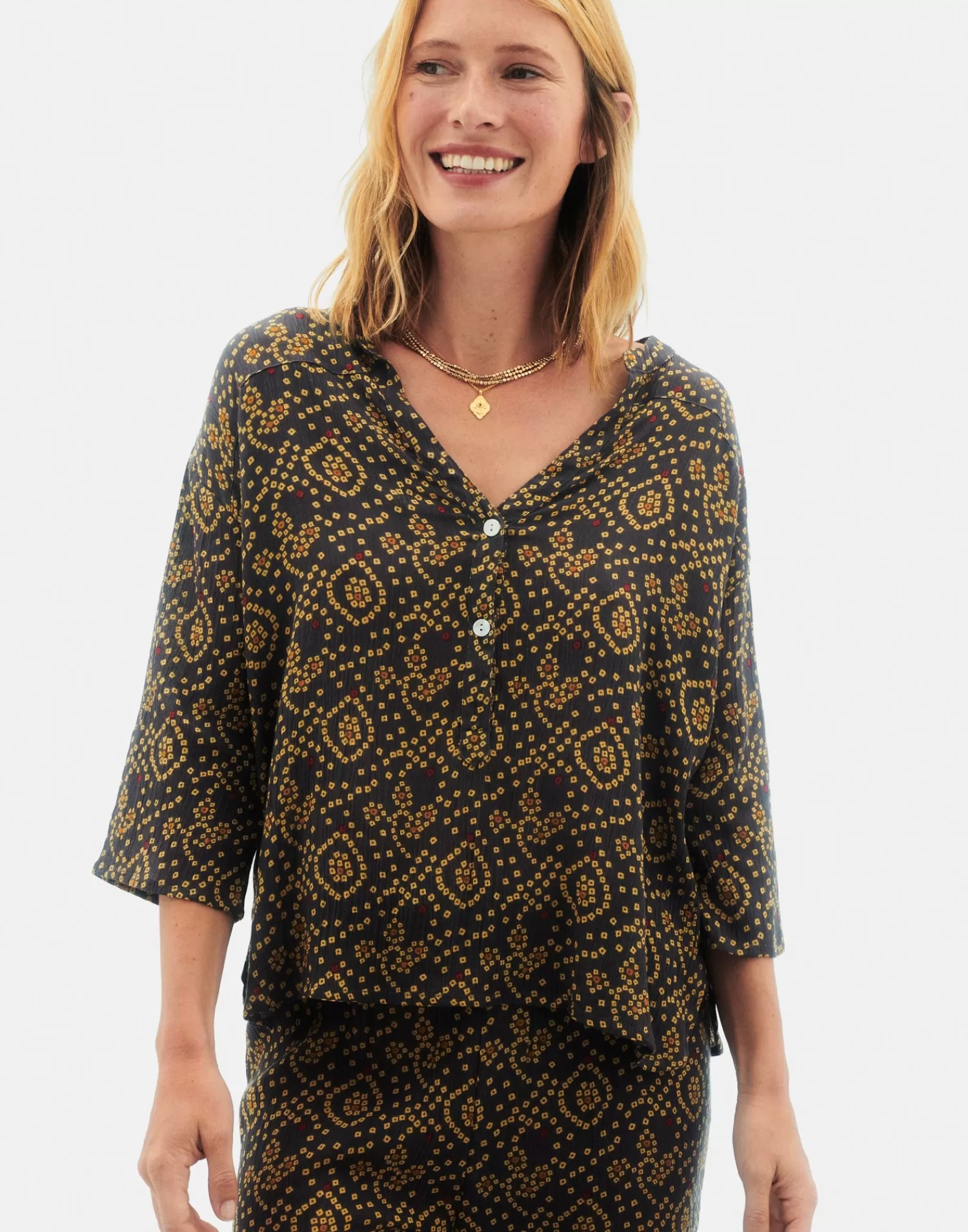 Shirts & Blouses*Natura Selection Bandani Shirt 147739-GREY