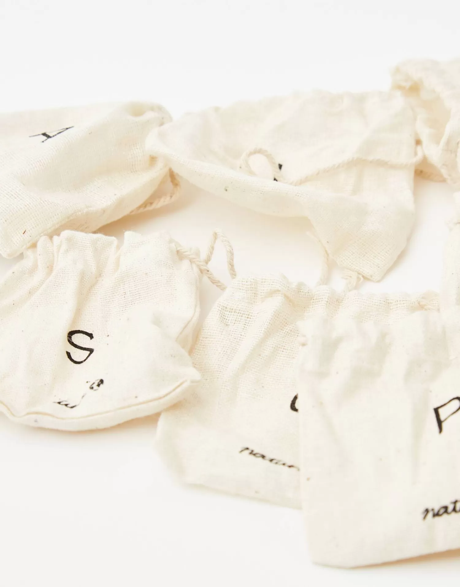 initial_keyring_24-2.webp Other Accessories*Natura Selection Initial Key-ring