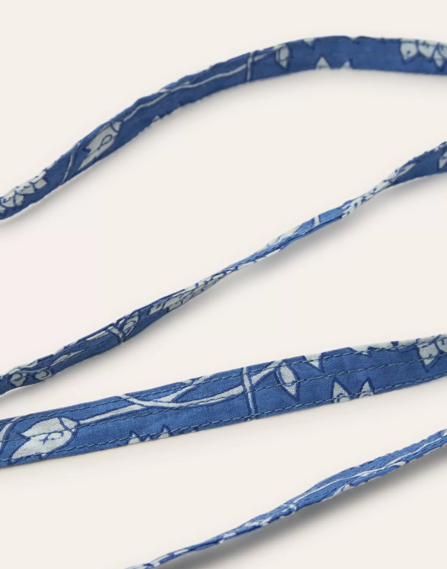 johdpur_mobile_pouch_4-1.webp Bags & Purses*Natura Selection Johdpur Mobile Pouch 145782-BLUE