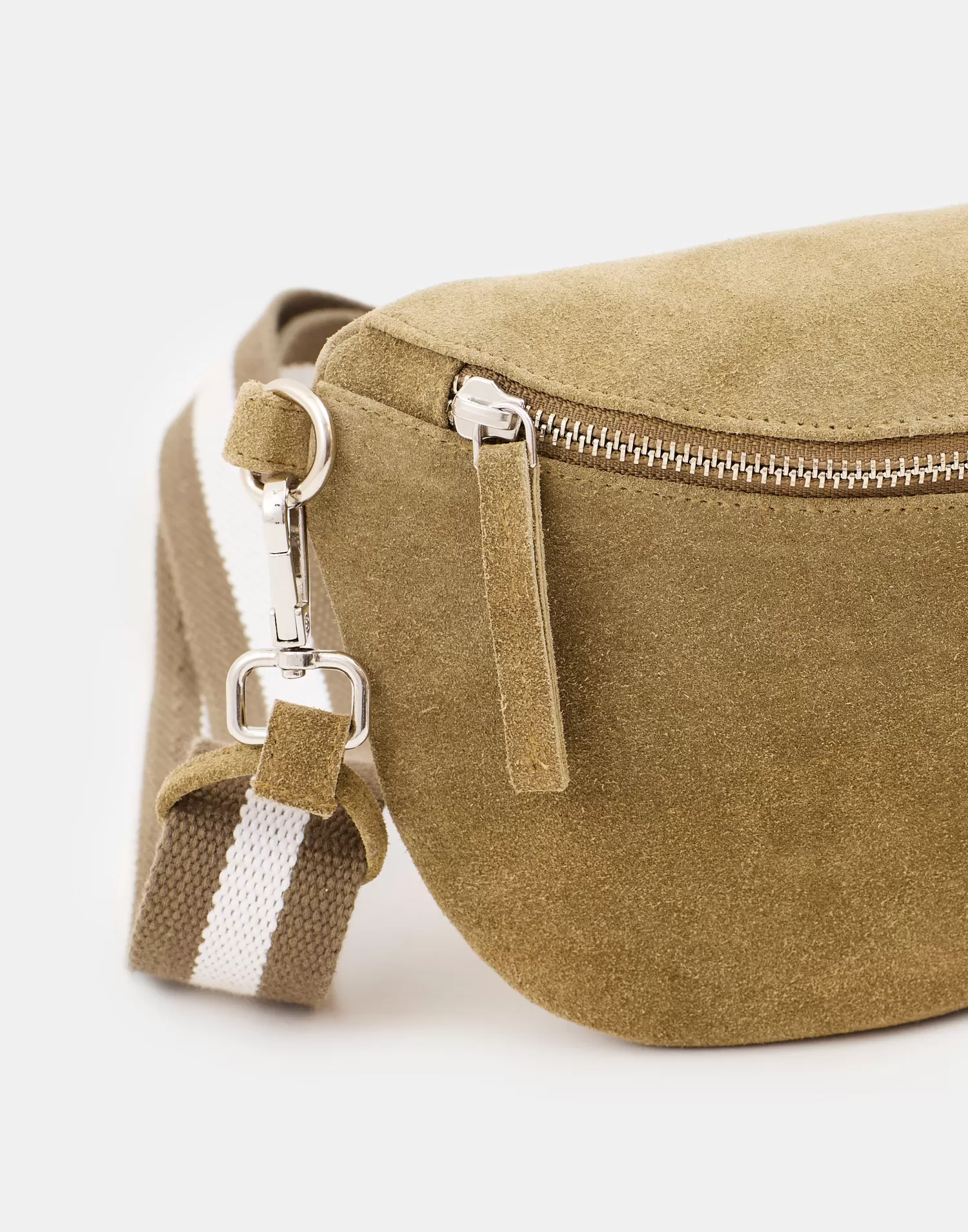 Bags & Purses*Natura Selection Leather Waistbag