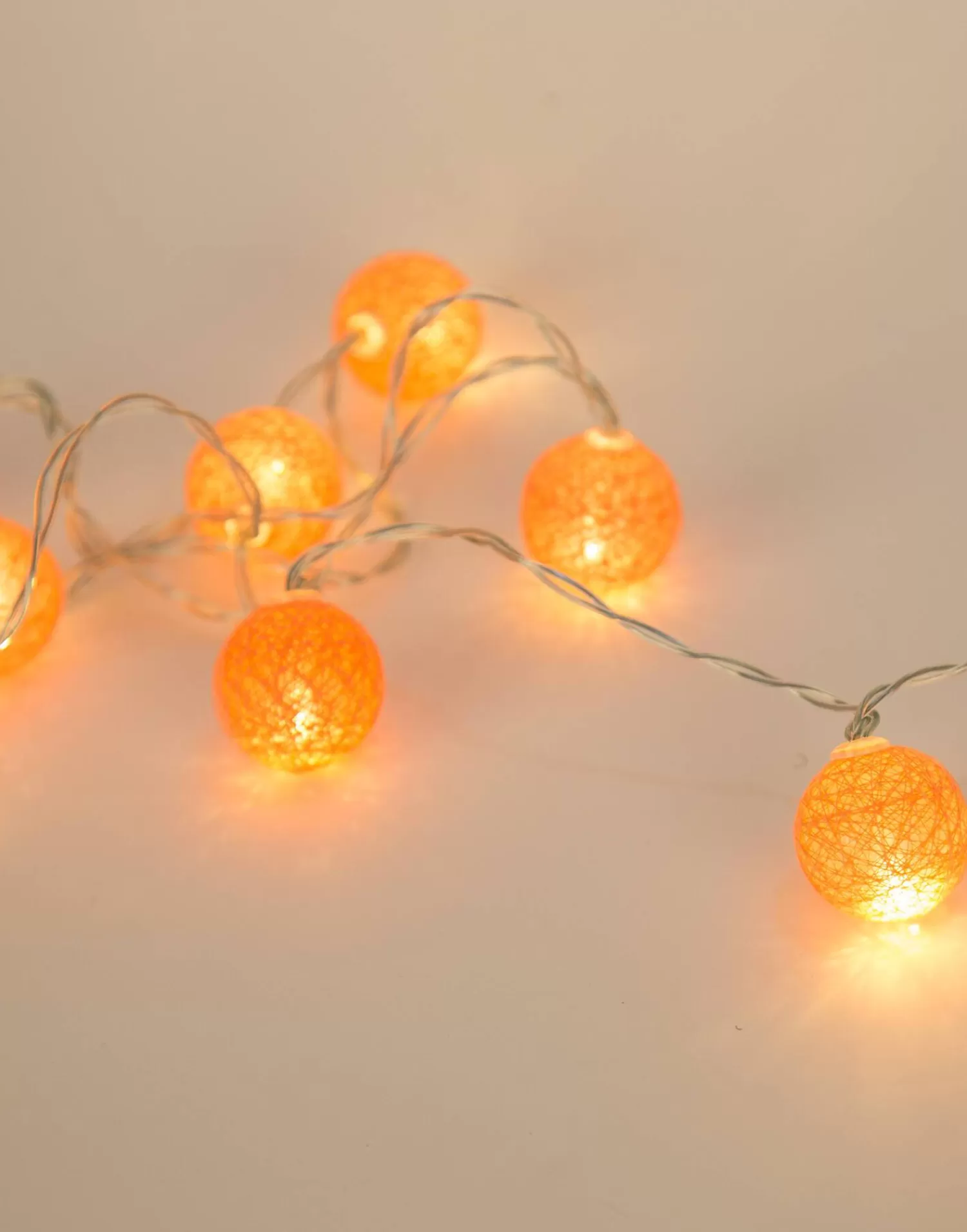 mini_balloon_string_light_3.webp Decoration | Lightning*Natura Selection Mini Balloon String Light