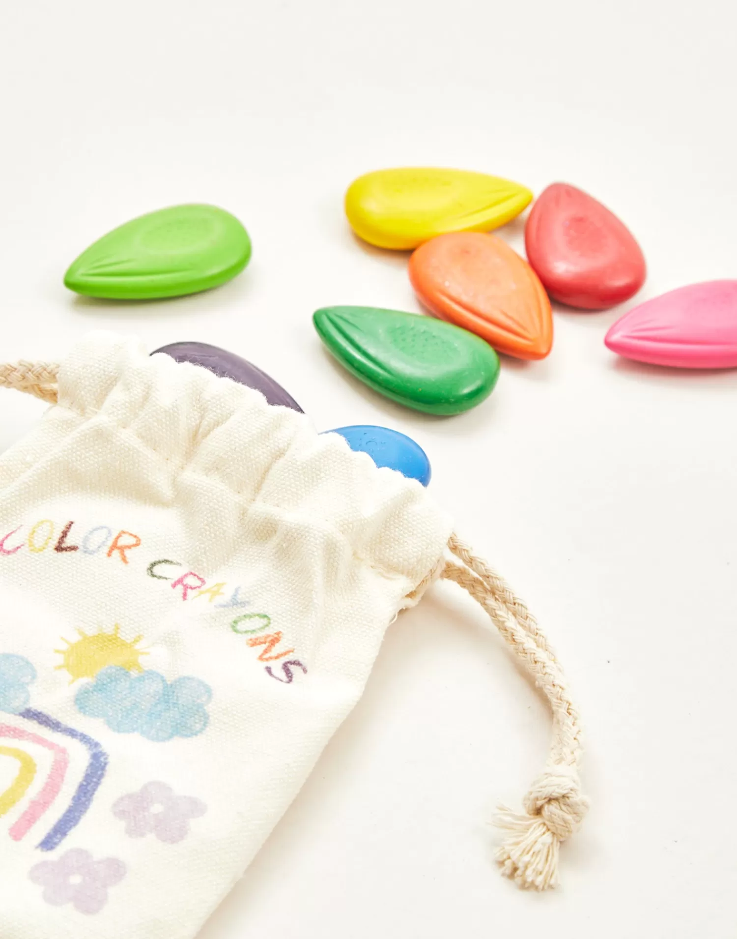 Games*Natura Selection Pack Of 8 Colored Wax Crayons 145969-ASSORT