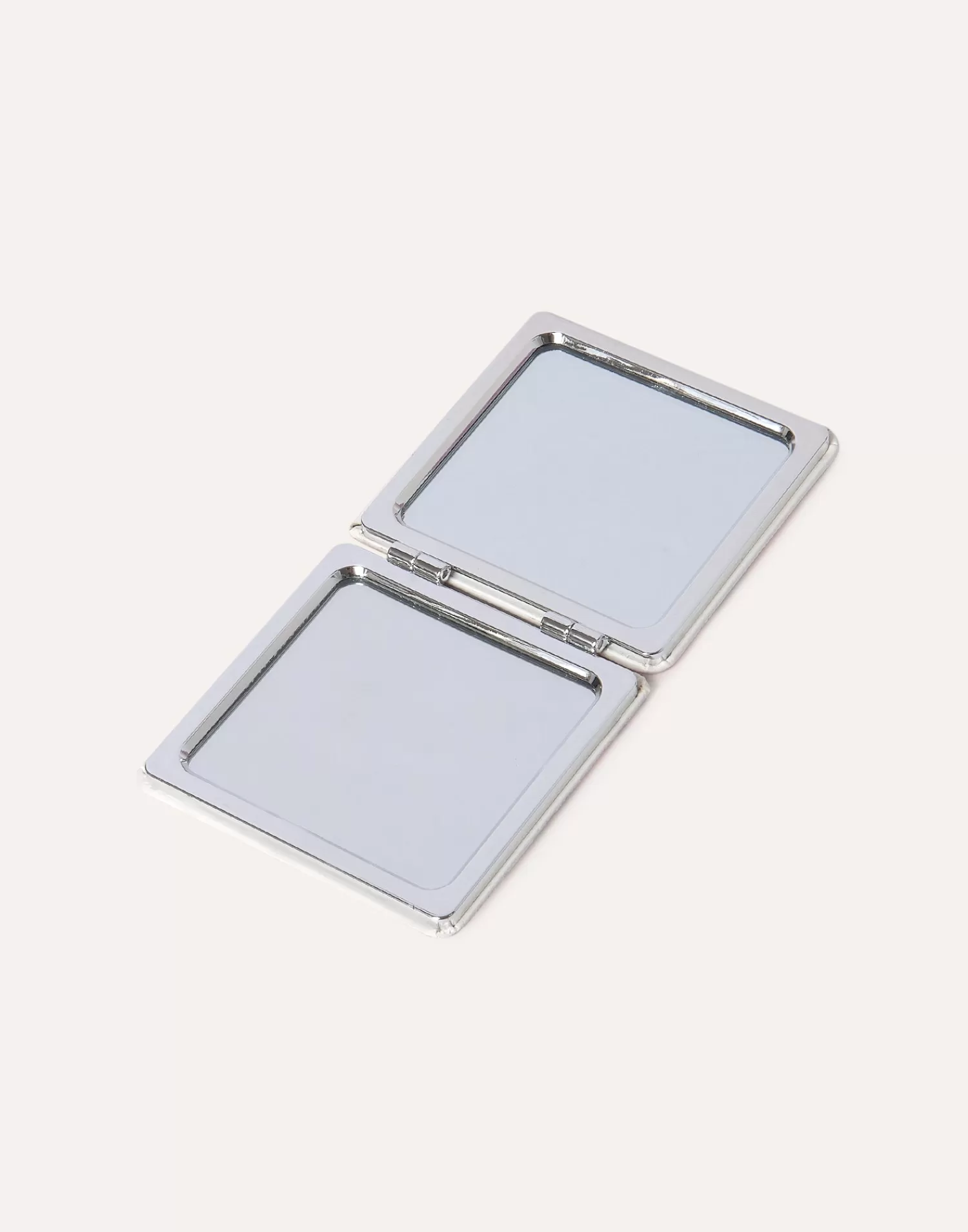 pocket_mirror_20-1.webp Other Accessories | Travel*Natura Selection Pocket Mirror