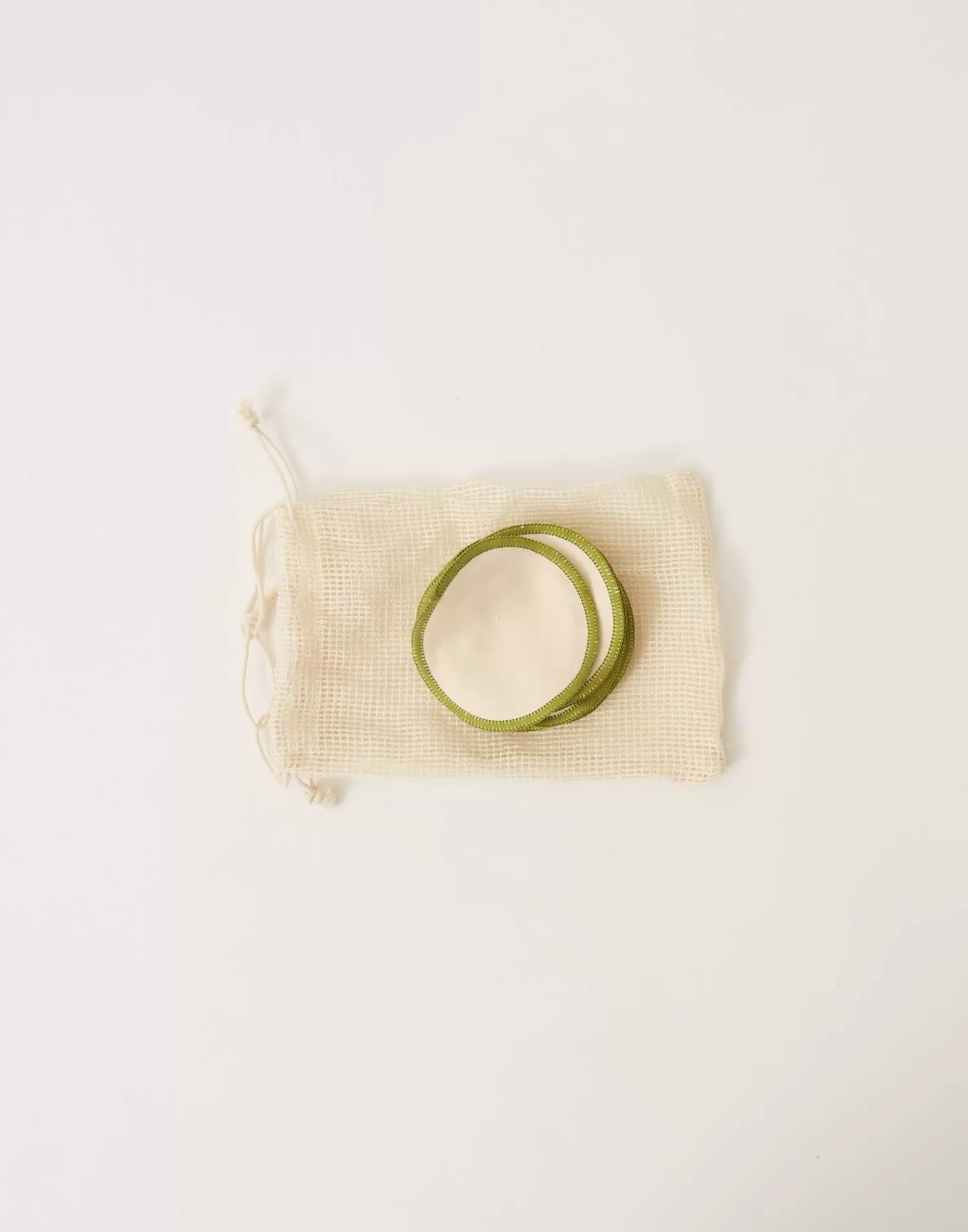 reusable_cotton_rounds_set_of_10_3.webp Bodycare & Beauty | Bodycare & Beauty*Natura Selection Reusable Cotton Rounds Set Of 10 131184-WHI/Green