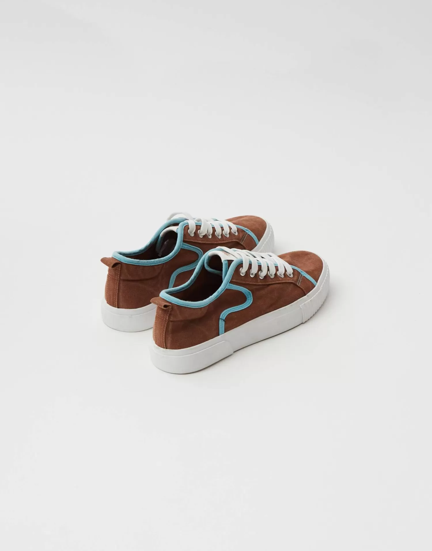 sneaker_canvas_15-5.webp Footwear*Natura Selection Sneaker Canvas