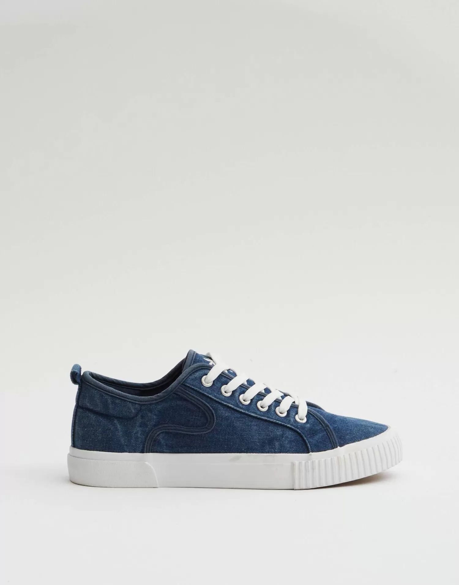 sneaker_canvas_5-41.webp Footwear*Natura Selection Sneaker Canvas