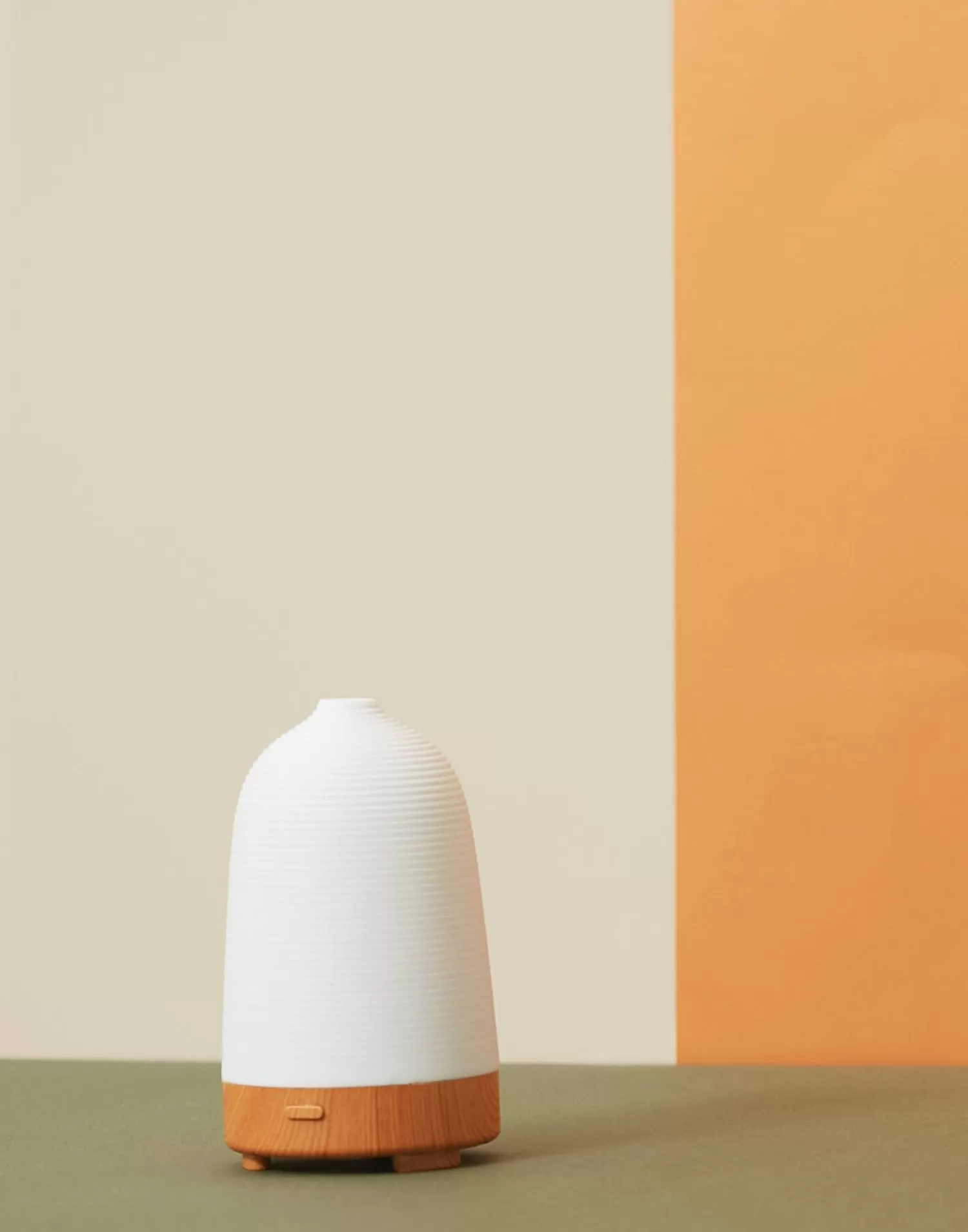 usb_aromatherapy_diffuser_4.webp Aromas & Diffusers | Diffusers*Natura Selection Usb Aromatherapy Diffuser 124131-WOODEN