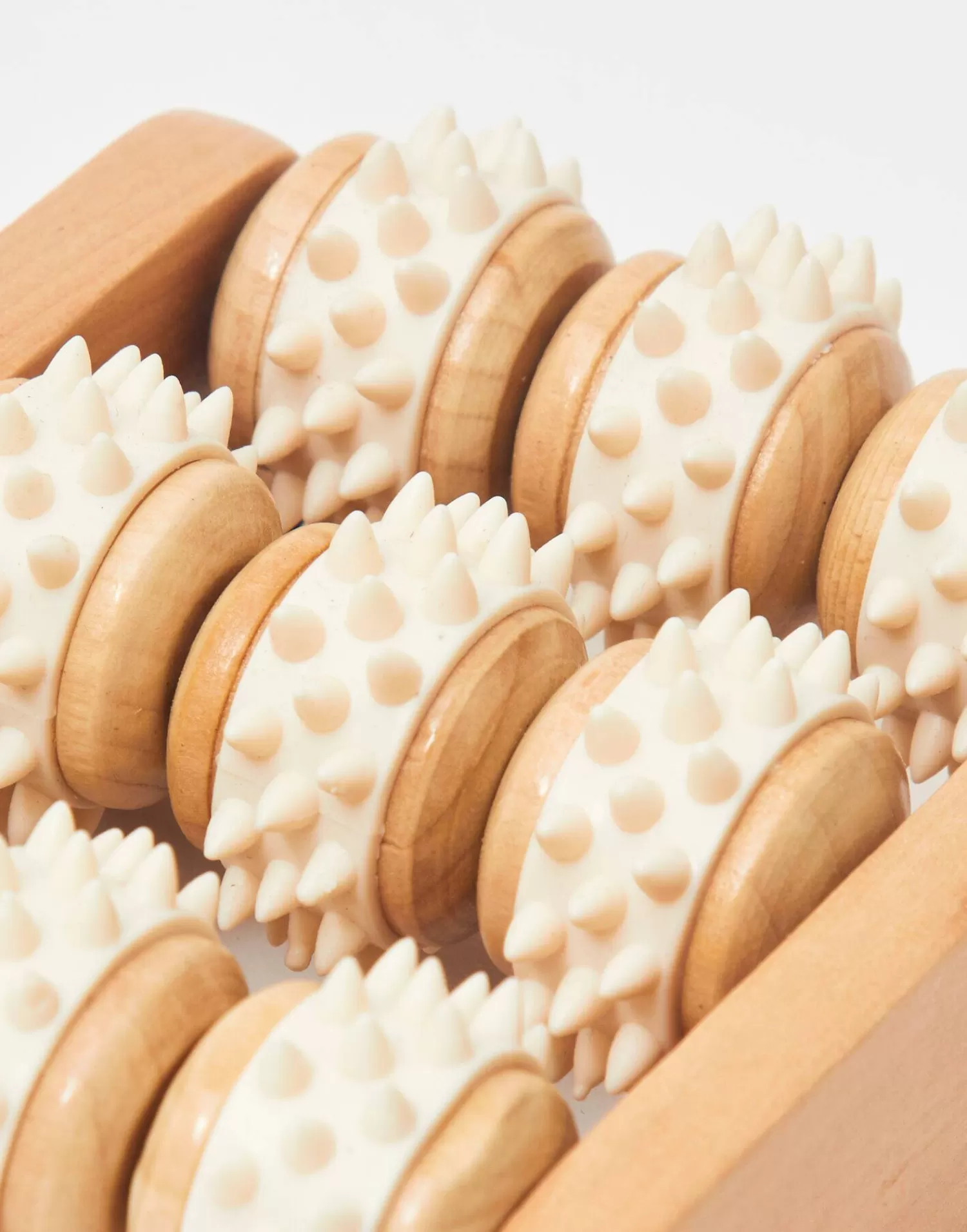 Bodycare & Beauty | Bodycare & Beauty*Natura Selection Wooden Massage Feet 9 Wheels 138257-Natural